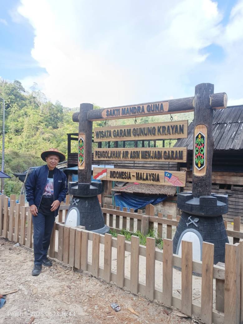 Ekowisata Garam Gunung Krayan di Perbatasan 